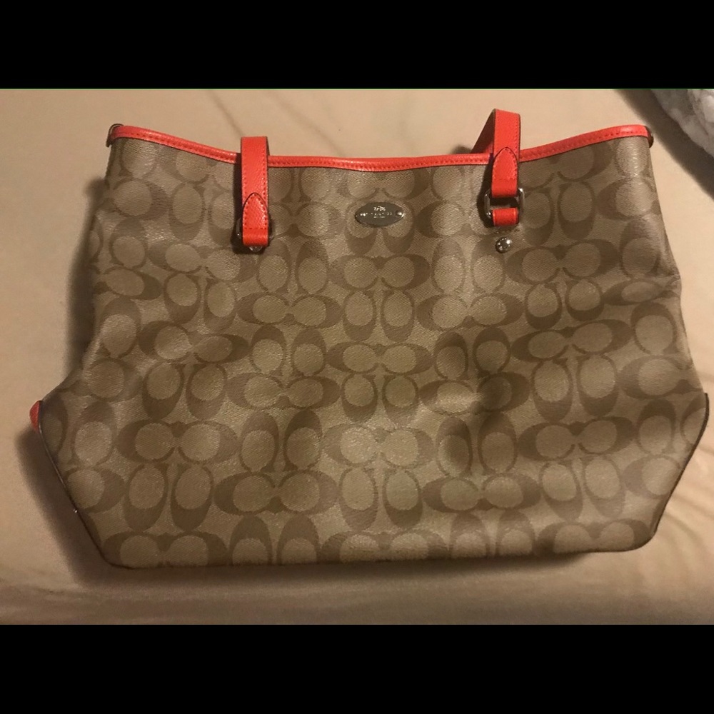 Coach fall leather tote large